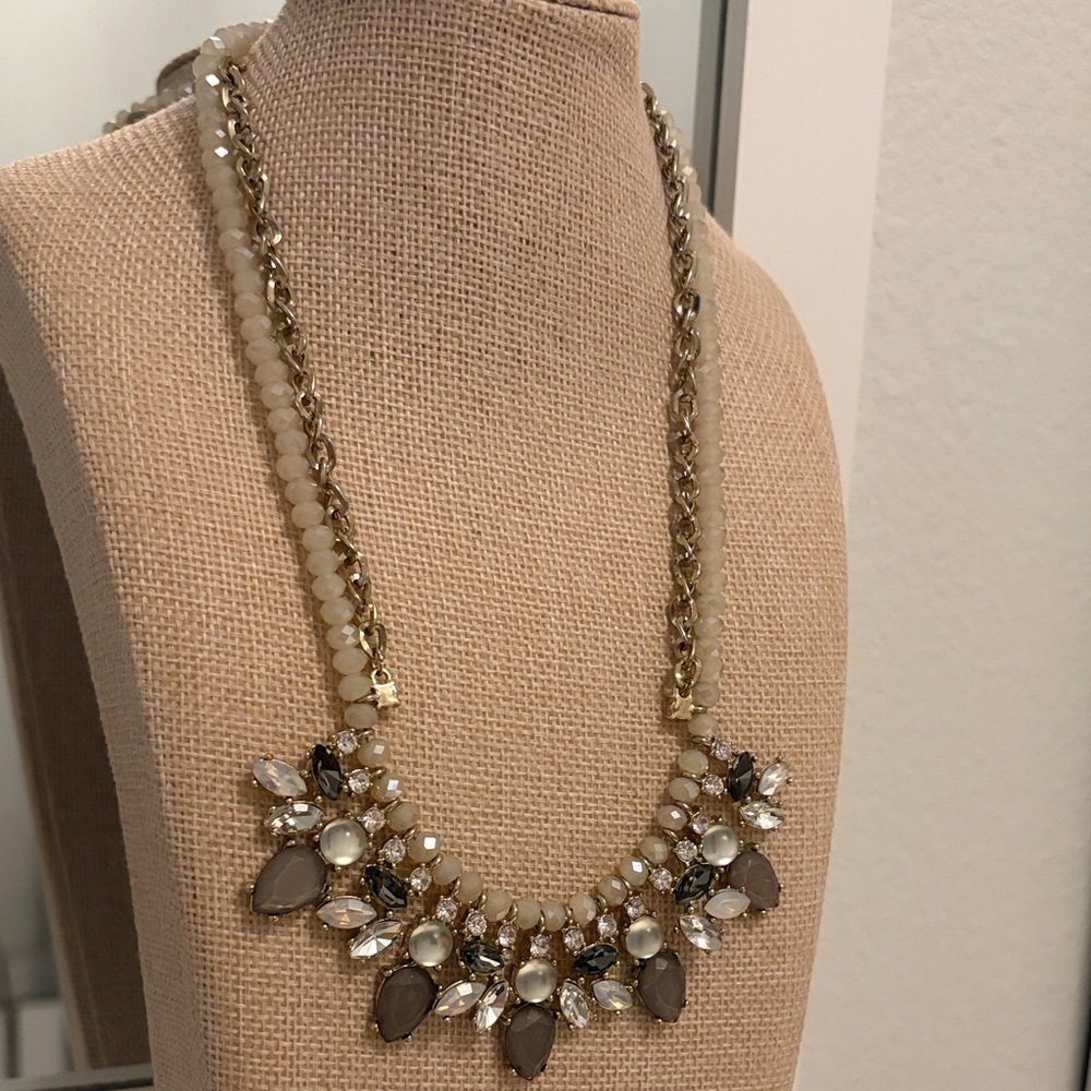 LOFT Vintage Ann Taylor LOFT Statement bib Necklace